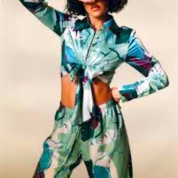 Meet your Posher, Autumn - Picture 1 of 1